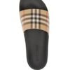 claquettes Burberry
