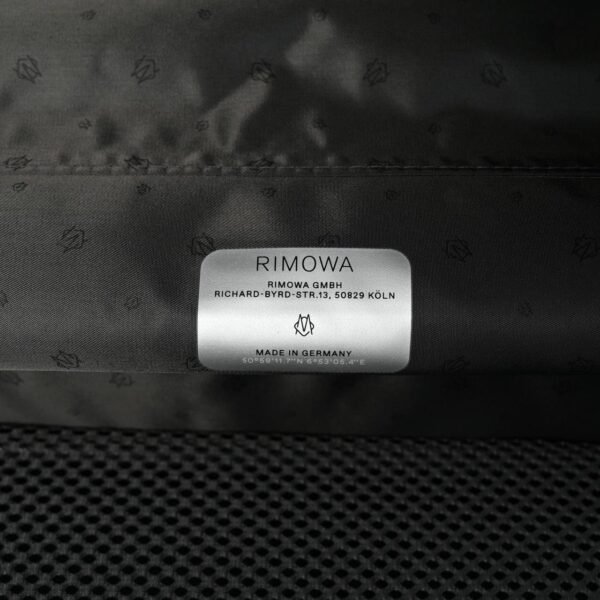 photo_3_2026-05-18_03-17-54 Valise cabine Rimowa x Tiffany & Co. Rock Cut argenté