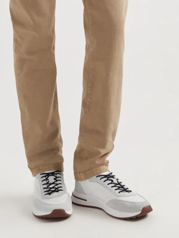 Sneakers Week End Walk