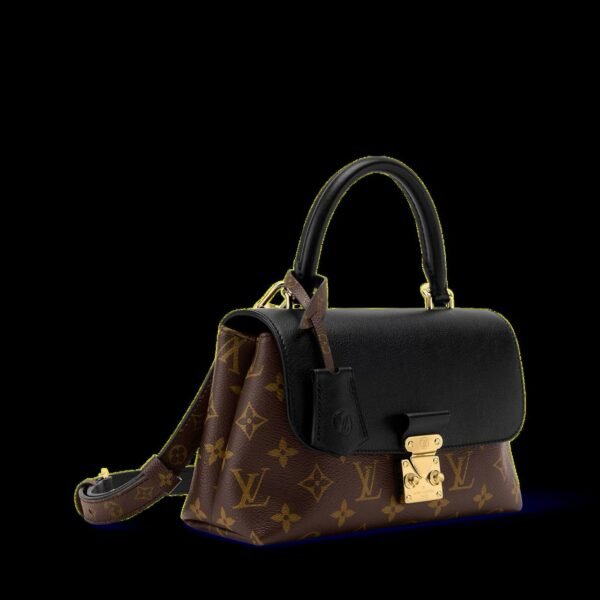 5895340044447322160_121 Sac Madeleine BB